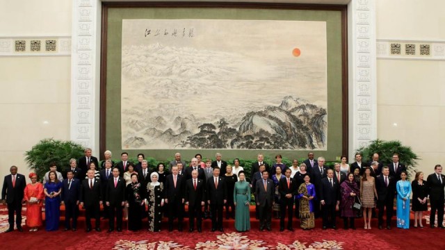 chinese-president-delegates-jinping-beijing-welcoming-banquet_39ddbb0c-38b4-11e7-9993-2f2d999294f7