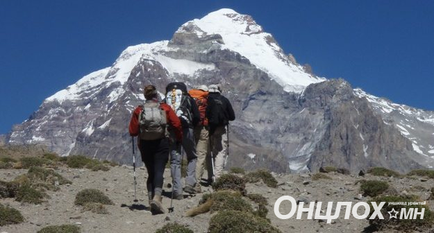 trekking-cara-este-de-aconcagua-a-plaza-argentina411-625x336