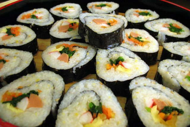 Korean.food-Kimbap-03