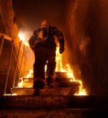 firefighter-stairs-burning-building-73lddfjd9m6zbqtwi9xvf3r31b32rm7wws4m32r1r9c-7685w972yudkl2pkfbxxnck9mjgf6zp3ekjp9vhyvy8-77csb2ez6ok5lru1gtelztxtpwgtep41erezr6fok74