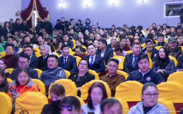 95633f33e8644c2e92a8195f02ff9283